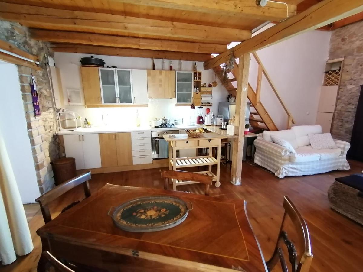 Seaview Stone Apartment In Ipsos Beach Kültér fotó