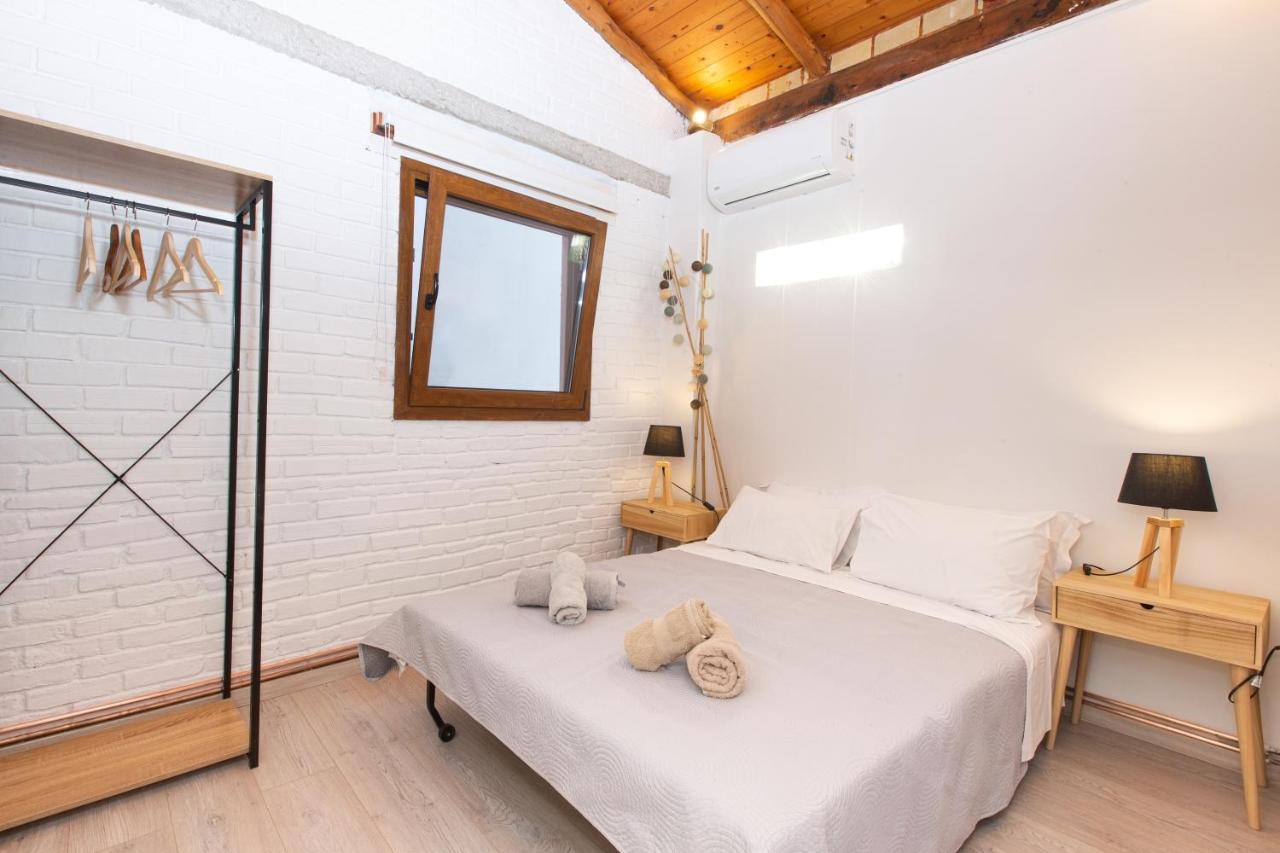 Seaview Stone Apartment In Ipsos Beach Kültér fotó