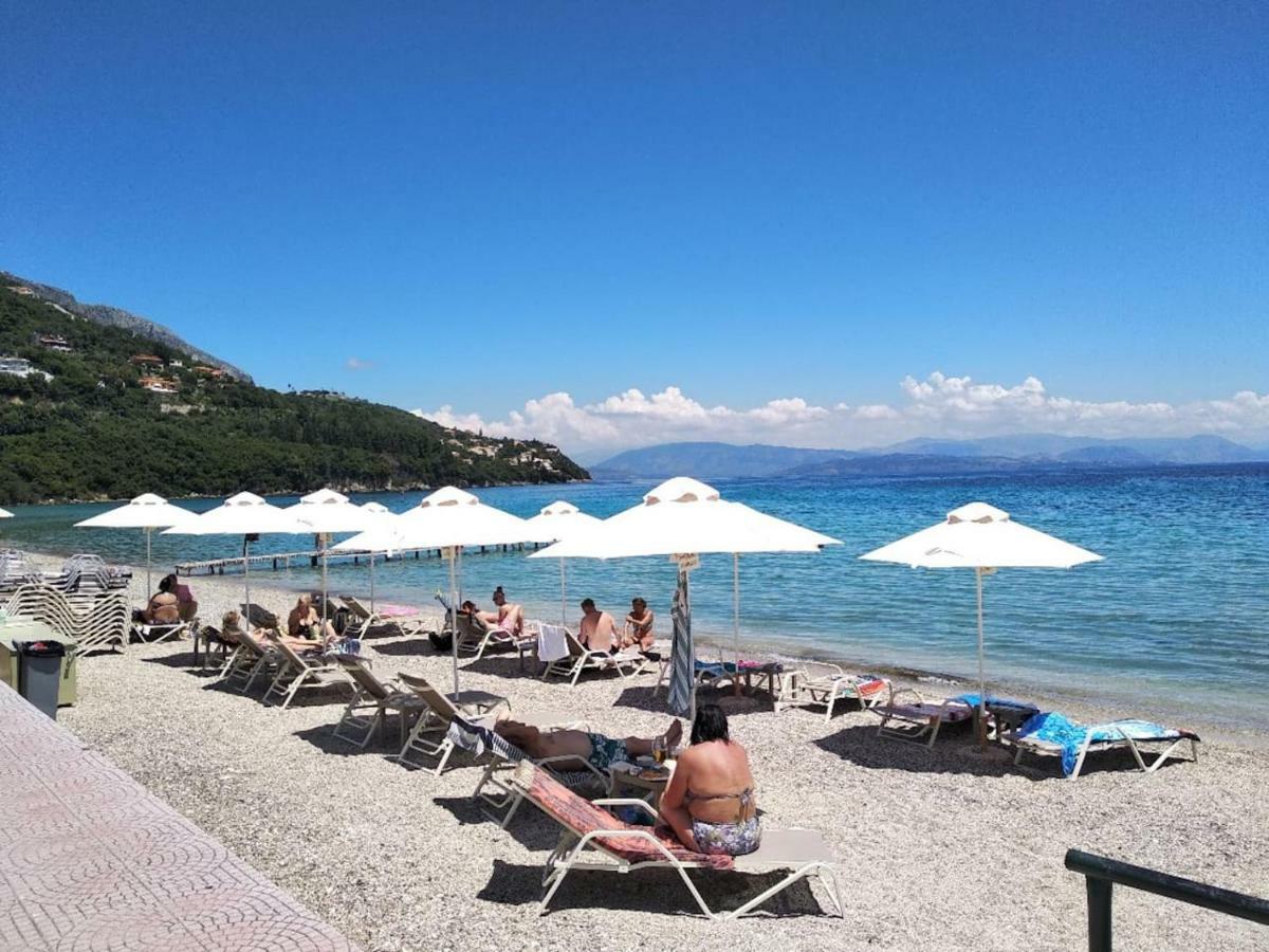 Seaview Stone Apartment In Ipsos Beach Kültér fotó